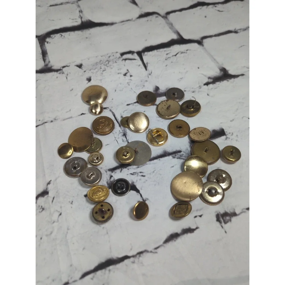 Vintage Metal Buttons Lot Crafts‎ Scrapbooking Arts supplies